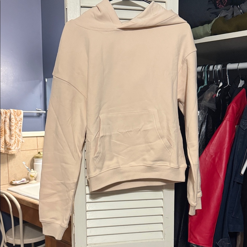 Buffbunny Women's Cream Hoodie